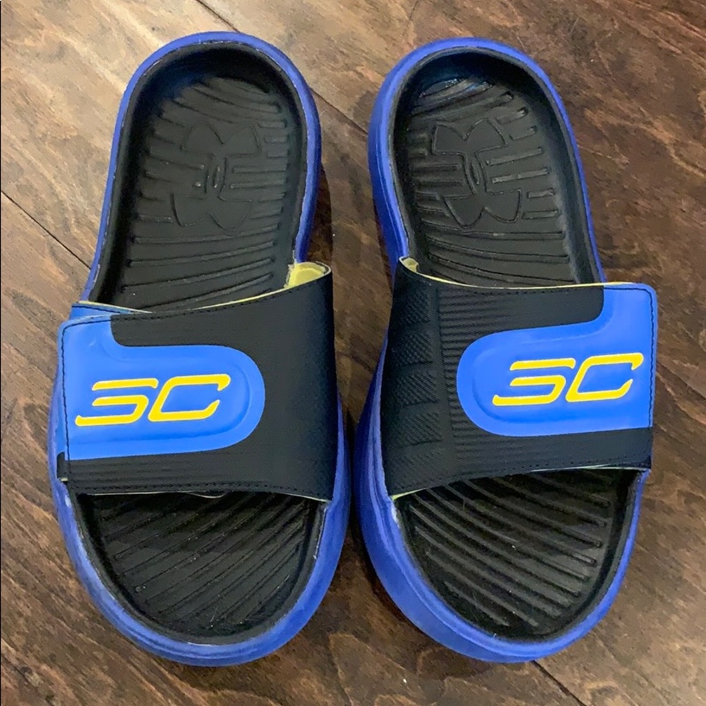 Boys UA Curry Slides